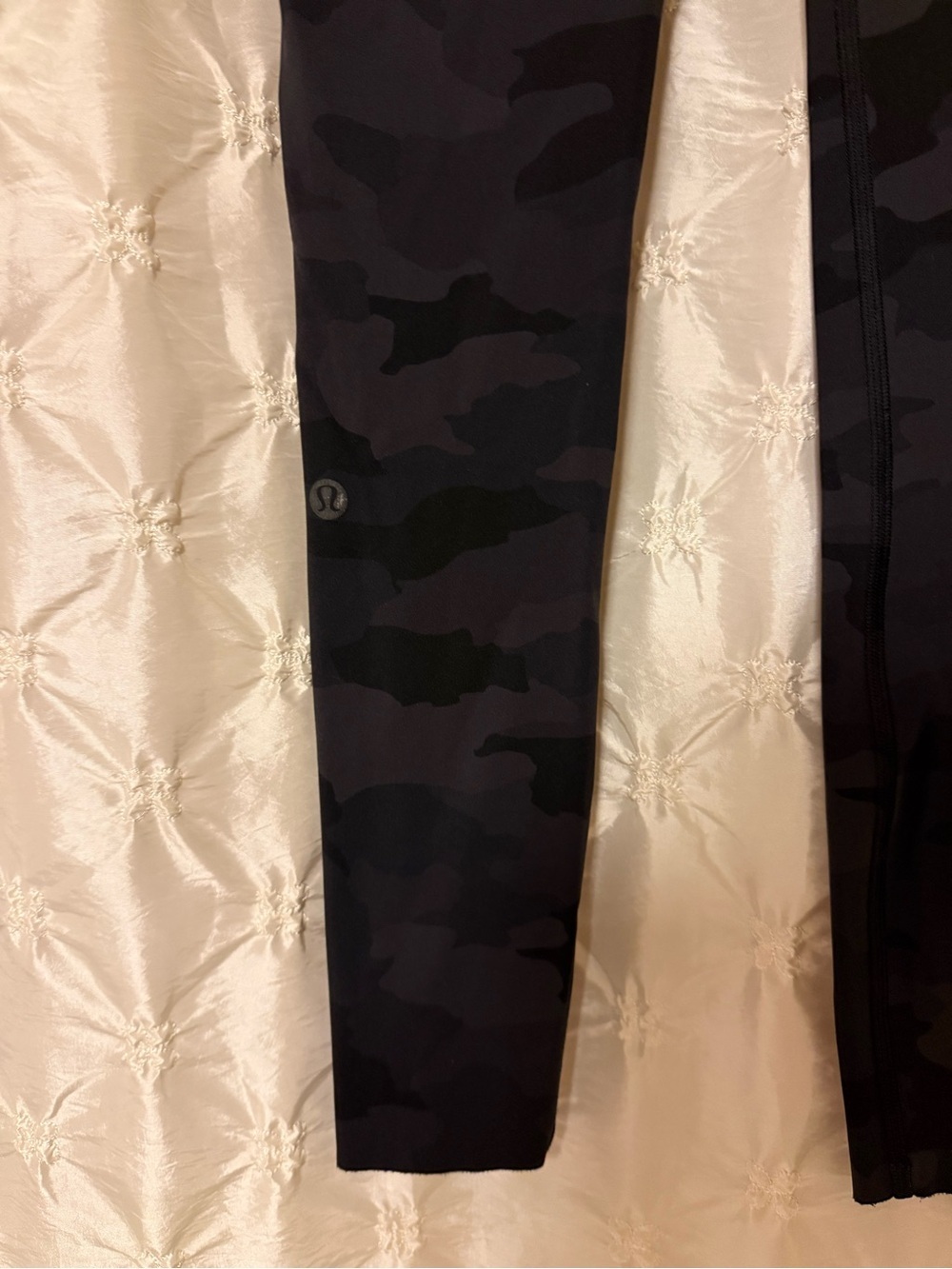 Lululemon Fast and Free Tight Leggings Non-Reflective Camo Deep Coal Black - Picture 8 of 14